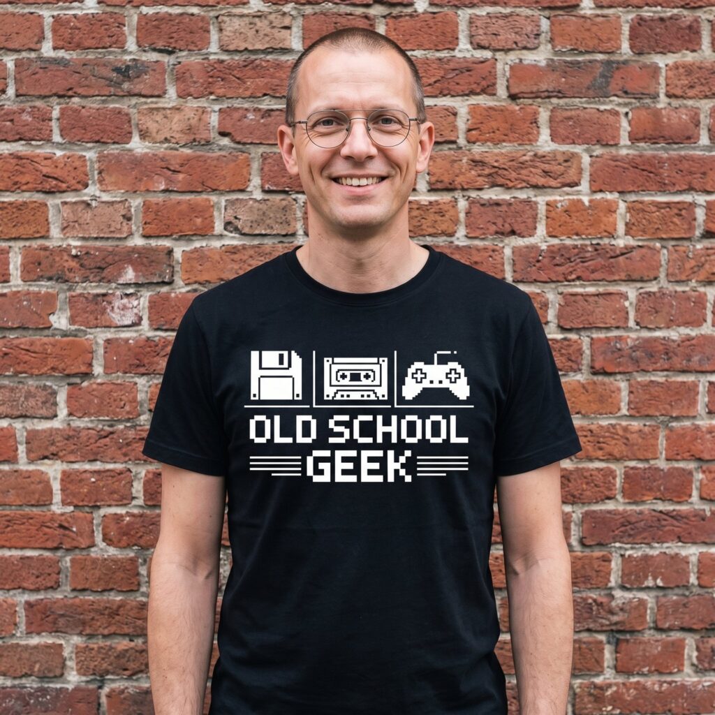 T-shirt Old School Geek, Disquette Cassette Manette